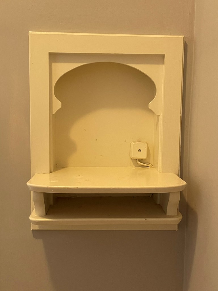209 Teel Road West Point, GA 31833 - Photo 16 of 22 Phone nook in hall