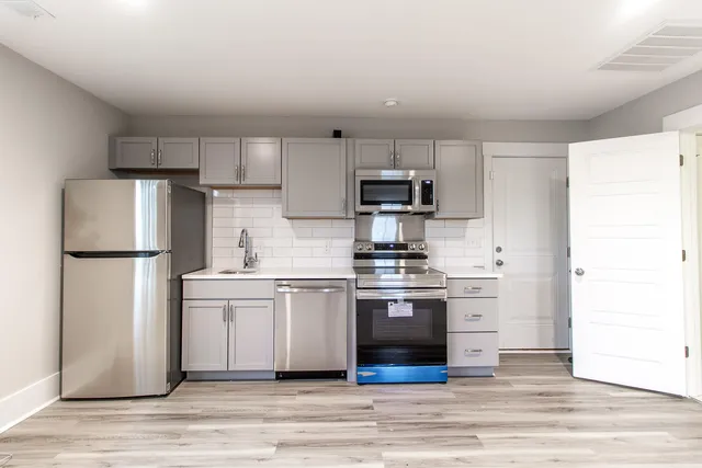 $1,400 | 411 Scholar Way, Summerville, SC 29486