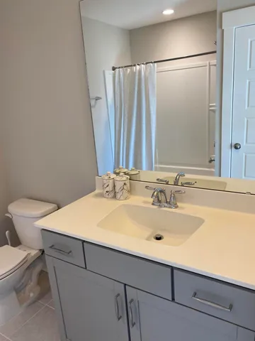 $1,400 | 411 Scholar Way, Summerville, SC 29486