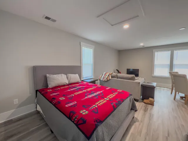 $1,400 | 411 Scholar Way, Summerville, SC 29486