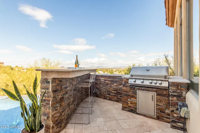 $9,000 | 14234 North 27th Place, Phoenix, AZ 85032