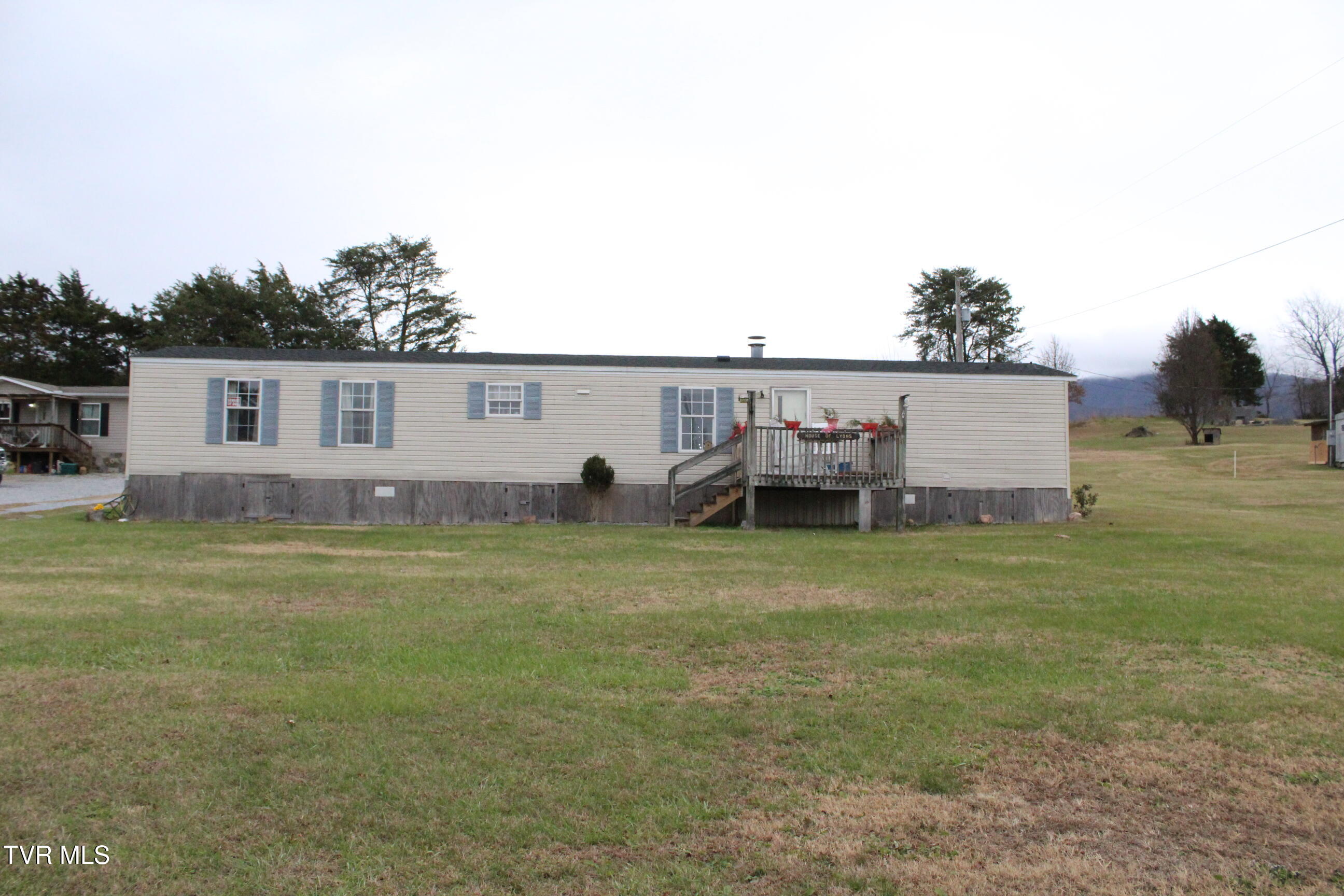2060 White Sands Road Greeneville, TN 37743 - Photo 1 of 33 IMG_0443