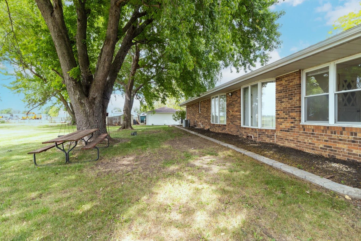 5866 Irene Road Belvidere, IL 61008 - Photo 18 of 46