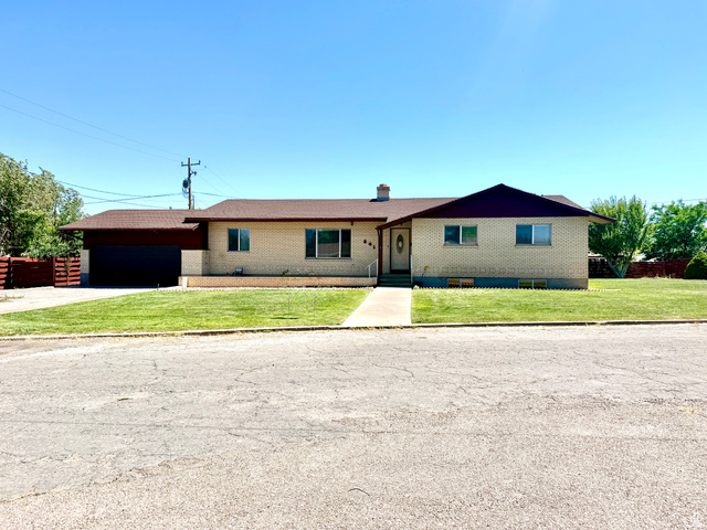 241 West 250 South Vernal, UT 84078 - Photo 1 of 40