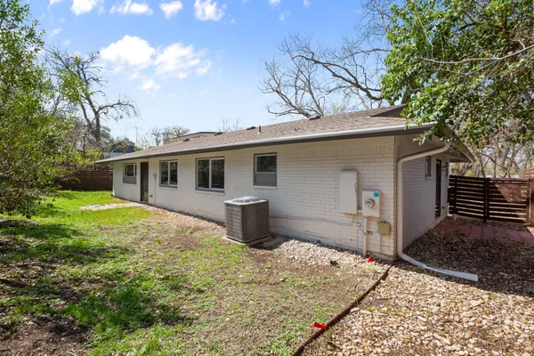 $625,000 | 3305 Santa Monica Drive, Austin, TX 78741