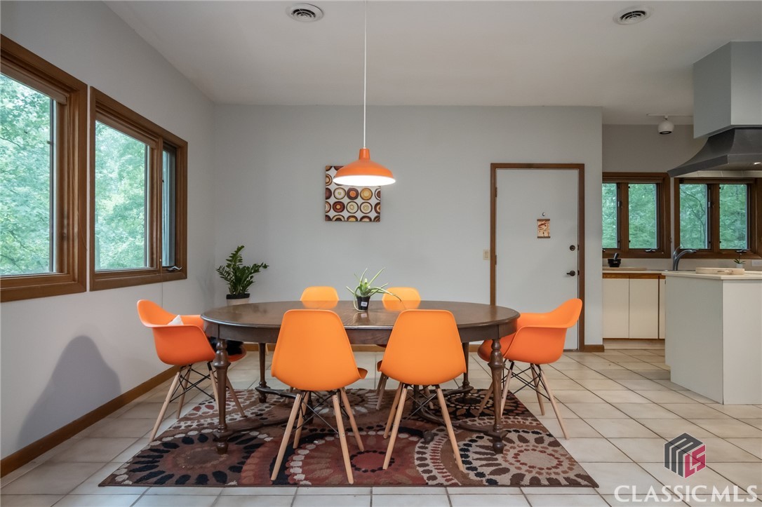 121 Raccoon Row Athens, GA 30605 - Photo 12 of 48