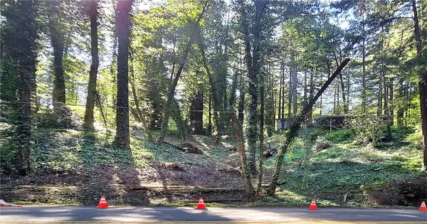 $44,900 | 18176 Highway 116, Guerneville, CA 95446