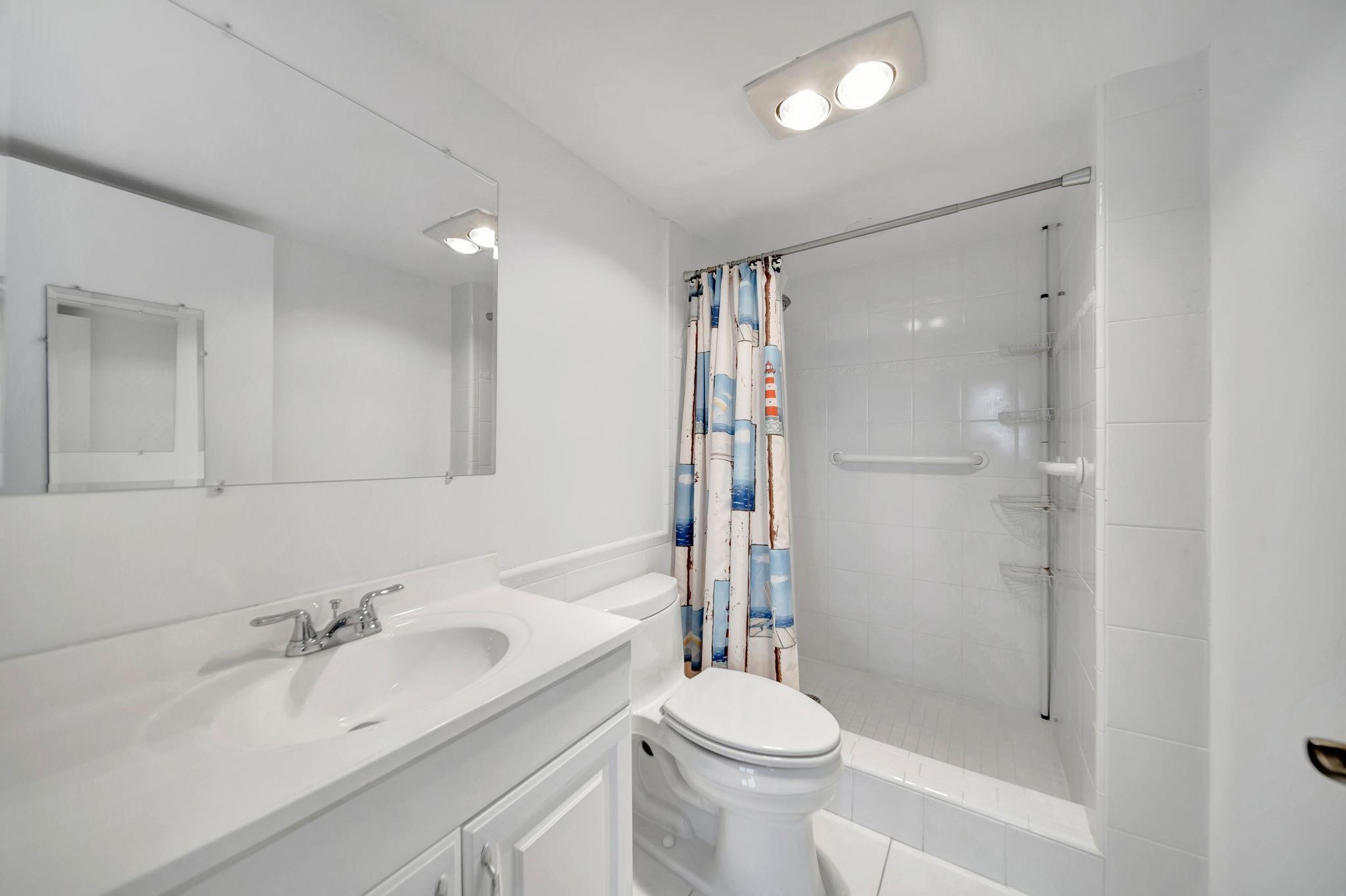 2121 North Ocean Boulevard, Unit 704W Boca Raton, FL 33431 - Photo 25 of 51 Photo 25