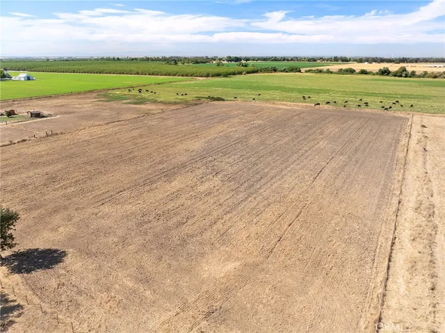 $160,000 | 22590 Rodeo Avenue, Gerber, CA 96035