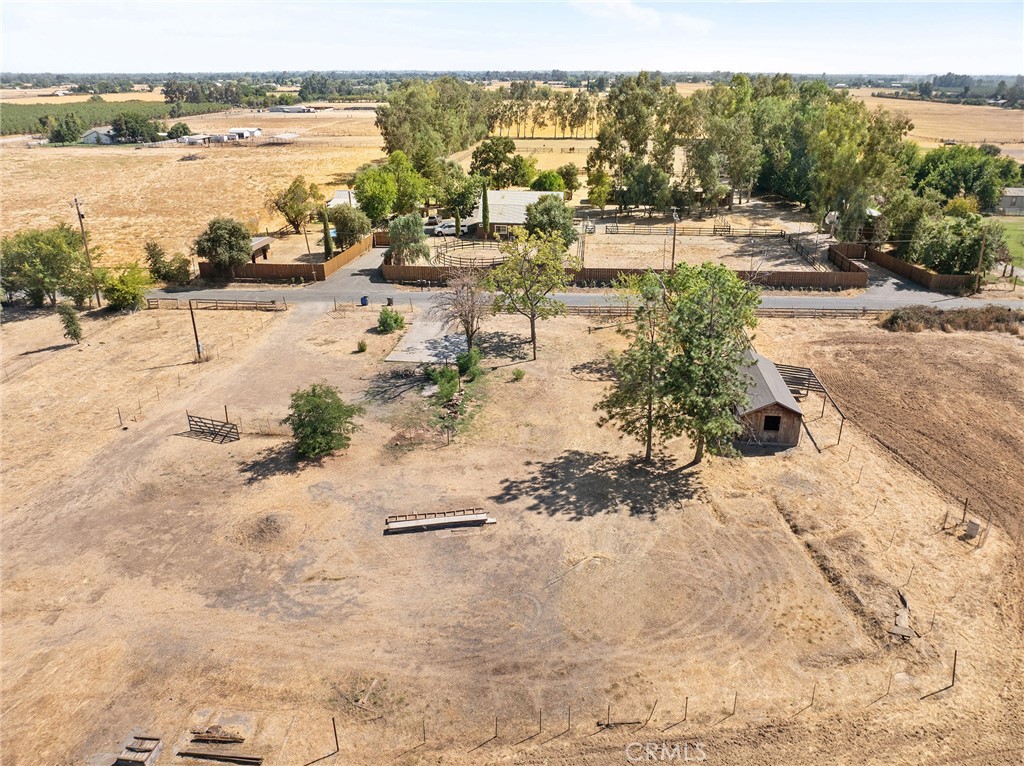 22590 Rodeo Avenue Gerber, CA 96035 - Photo 22 of 26