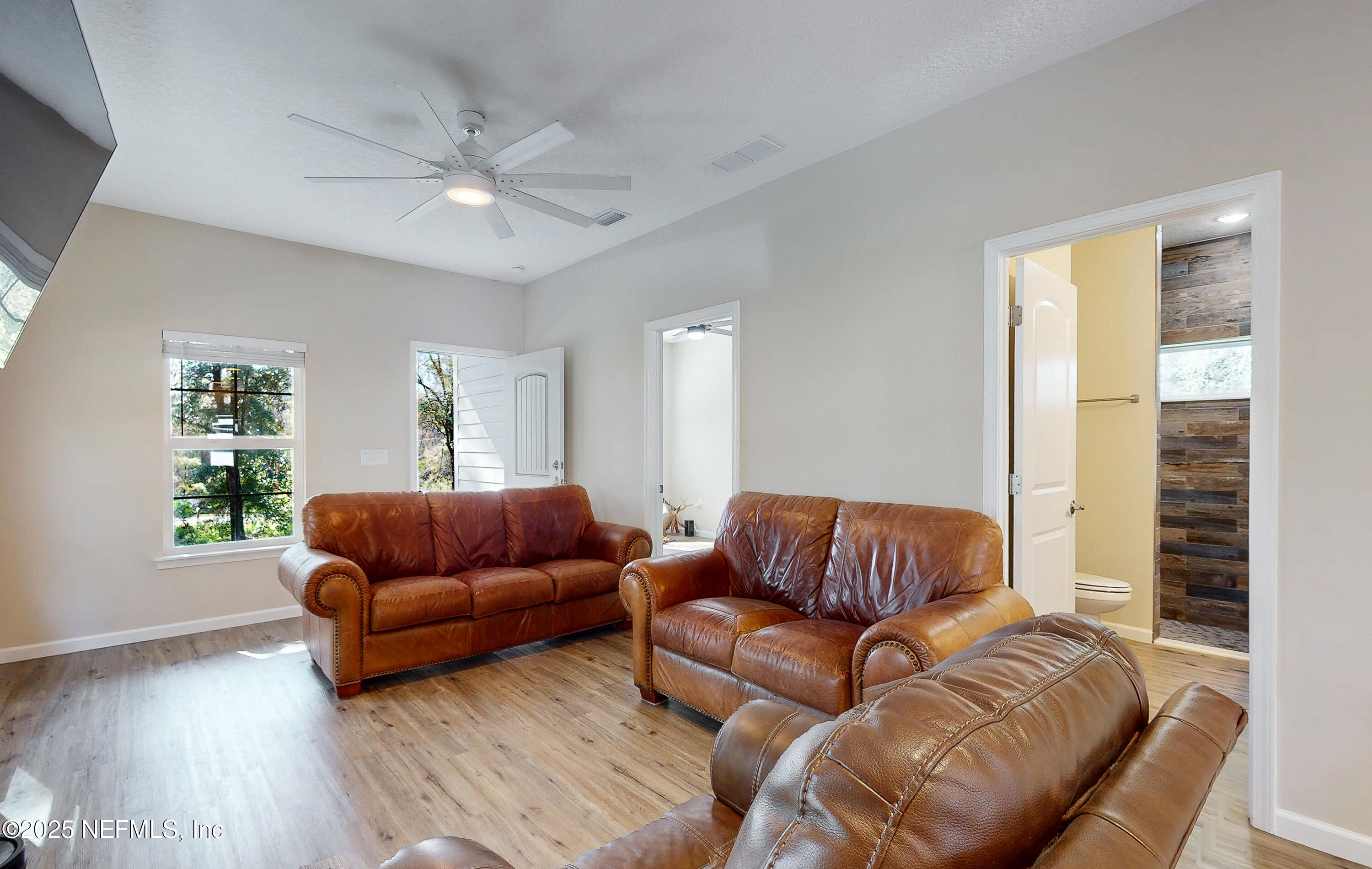 2684 Primrose Circle Middleburg, FL 32068 - Photo 7 of 32 Living