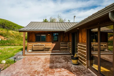 $2,500,000 | 88 Lower Hideaway Lane, Sheridan, WY 82801