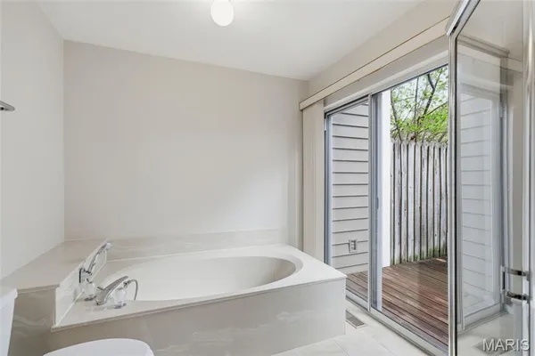 $325,000 | 13 Kemper Court, Unit 13, Lake St. Louis, MO 63367