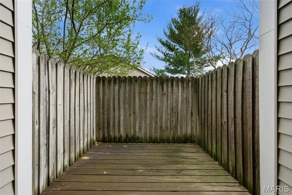 $325,000 | 13 Kemper Court, Unit 13, Lake St. Louis, MO 63367