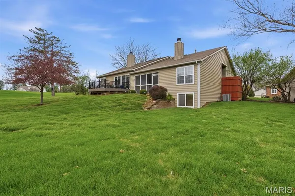 $325,000 | 13 Kemper Court, Unit 13, Lake St. Louis, MO 63367