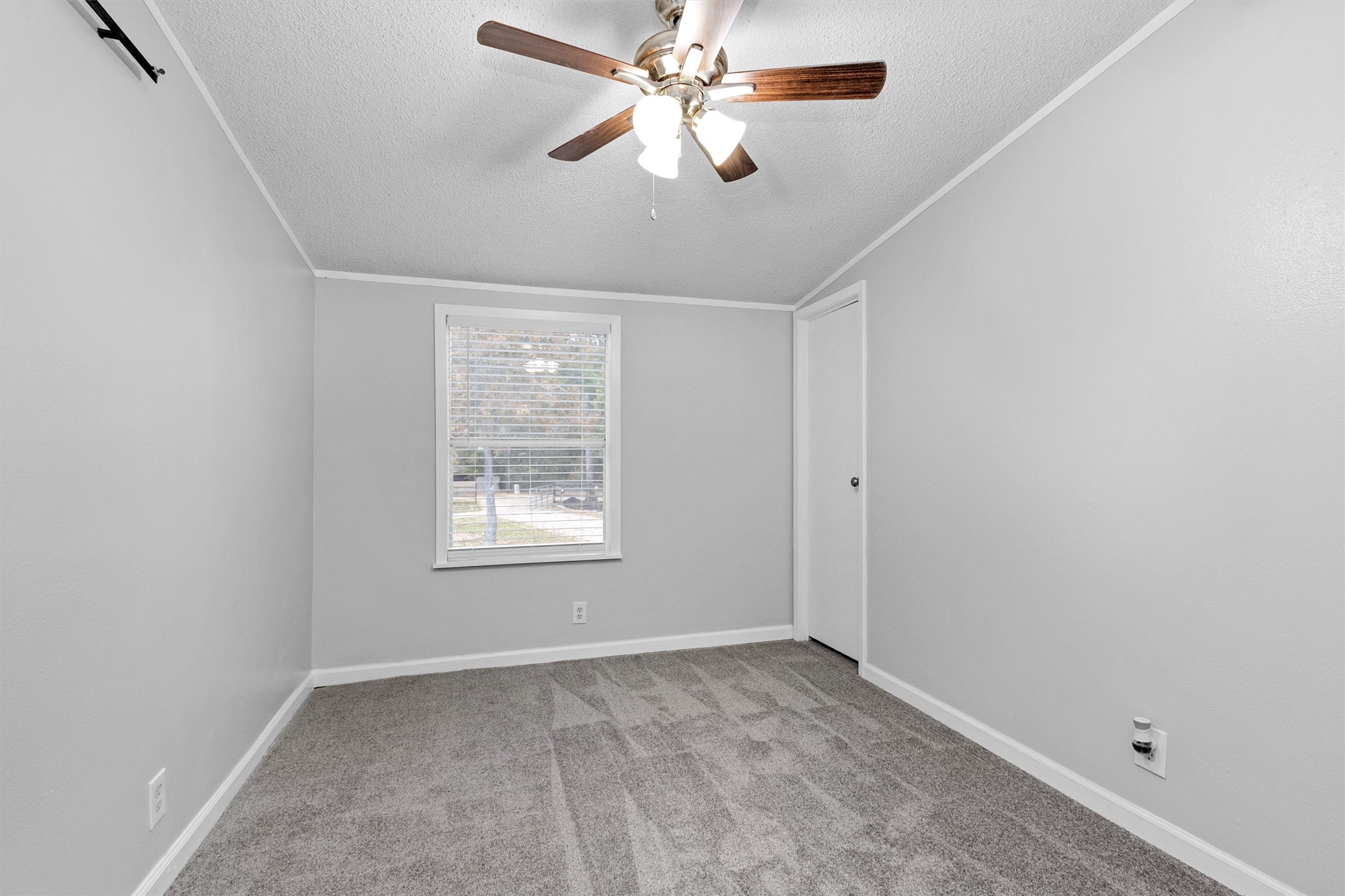 4621 Price Road Montgomery, TX 77316 - Photo 20 of 50 a view of an empty room with a window