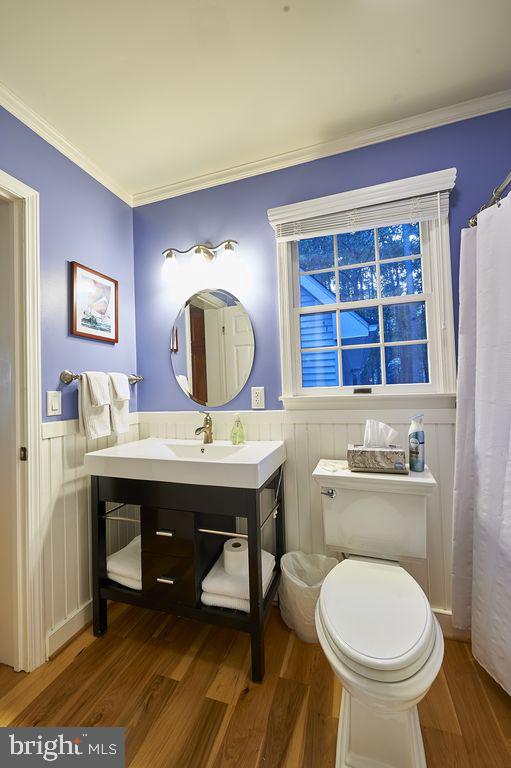 7343 Bozman Neavitt Road Bozman, MD 21612 - Photo 15 of 24 First floor bath