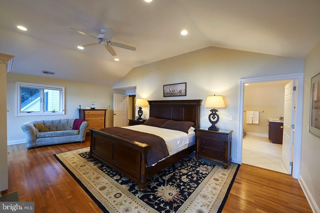 7343 Bozman Neavitt Road Bozman, MD 21612 - Photo 22 of 24 Master suite
