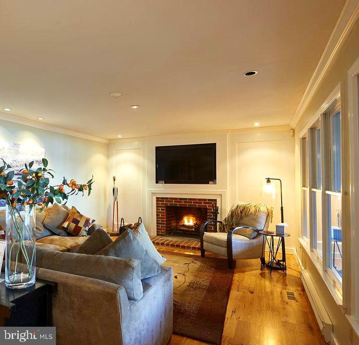 7343 Bozman Neavitt Road Bozman, MD 21612 - Photo 6 of 24 Family room