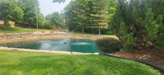 $350,000 | 22513 East 33rd St Court South, Blue Springs, MO 64015