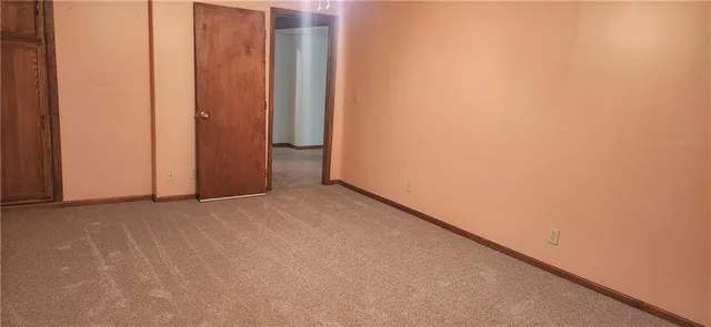 $350,000 | 22513 East 33rd St Court South, Blue Springs, MO 64015