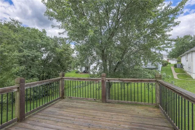 $350,000 | 22513 East 33rd St Court South, Blue Springs, MO 64015