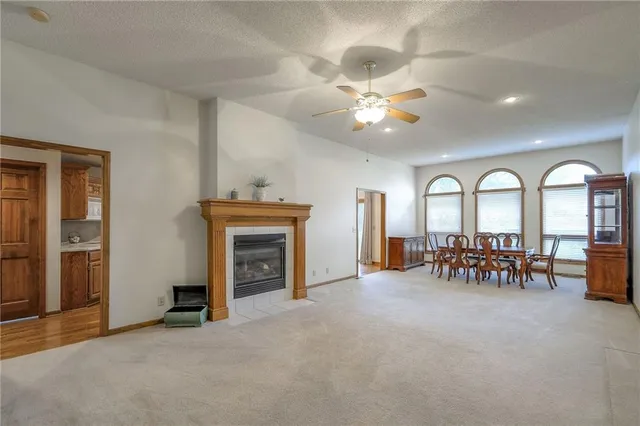 $350,000 | 22513 East 33rd St Court South, Blue Springs, MO 64015