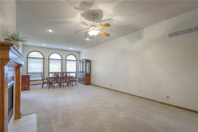 $350,000 | 22513 East 33rd St Court South, Blue Springs, MO 64015