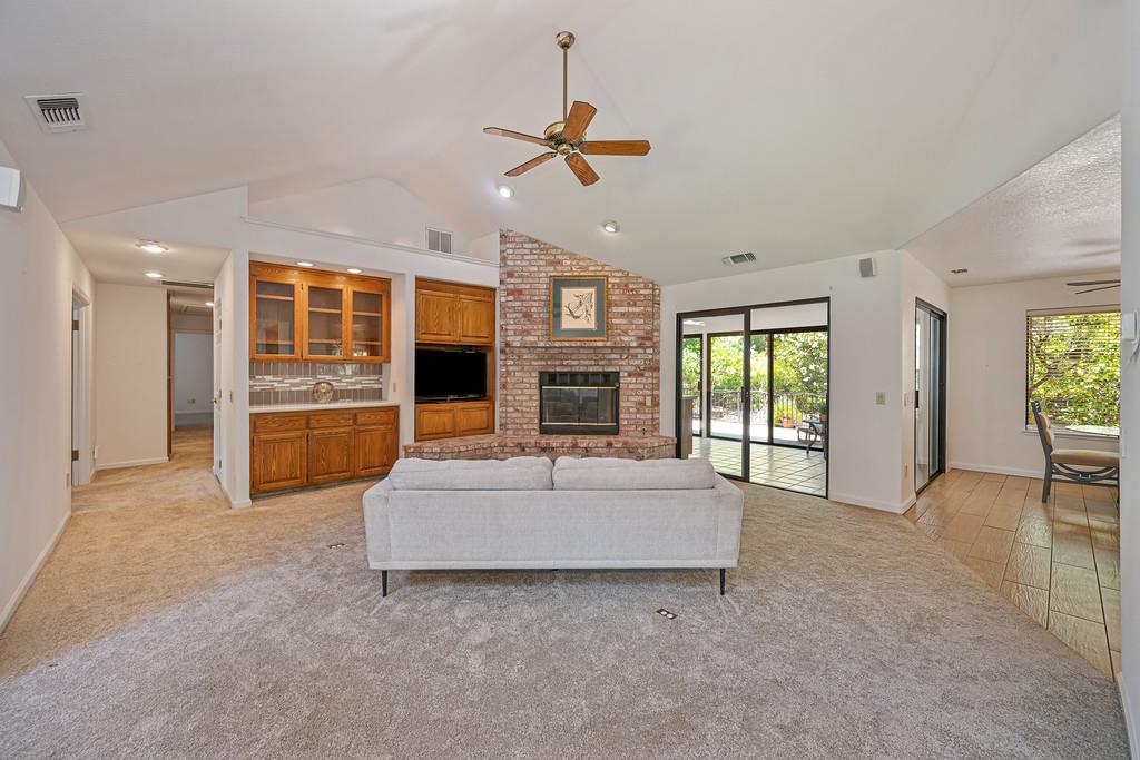 6400 Lago Circle Rancho Murieta, CA 95683 - Photo 12 of 60