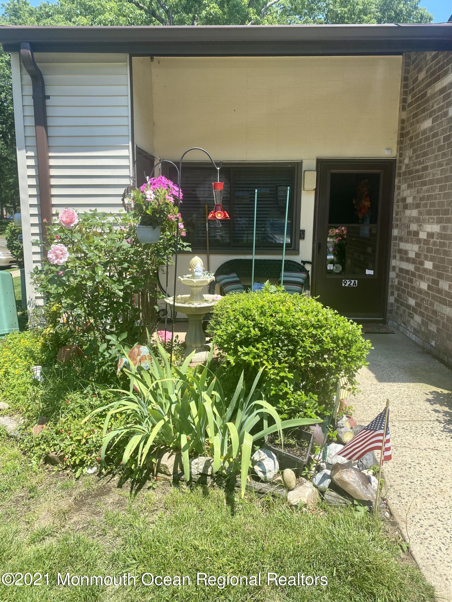 92 Arrowood Road, Unit A Manalapan, NJ 07726 - Photo 2 of 13 IMG_3421
