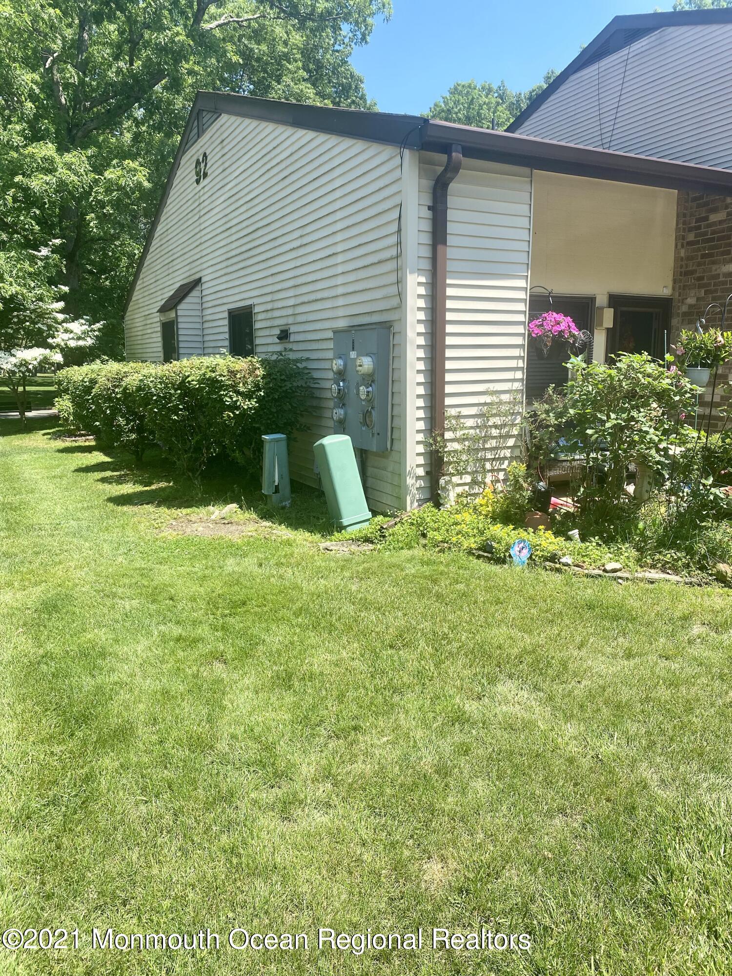 92 Arrowood Road, Unit A Manalapan, NJ 07726 - Photo 3 of 13 IMG_3425