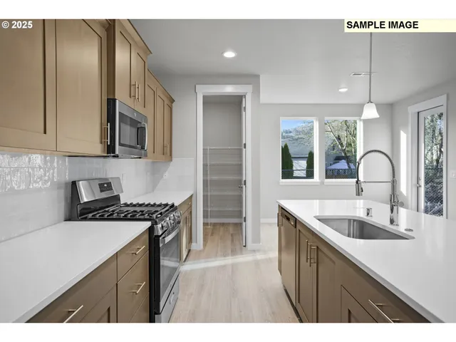 $624,960 | 119 North 89th Loop, Unit 68, Ridgefield, WA 98642