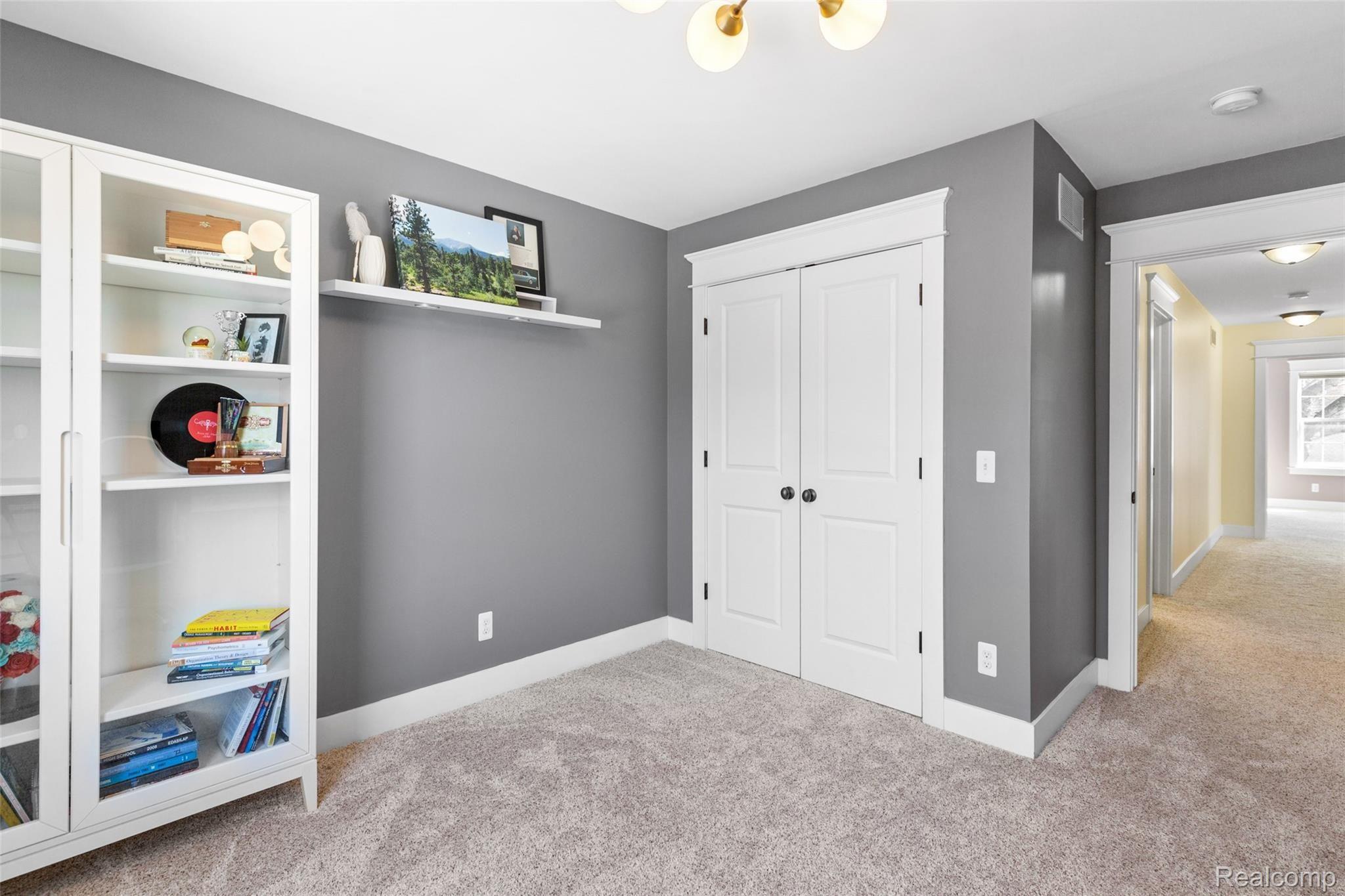 605 Lockwood Road Royal Oak, MI 48067 - Photo 25 of 35 More Views of 2nd Bedroom