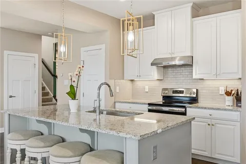 $525,000 | 153 Saddle Ridge Drive, Oakdale, PA 15071