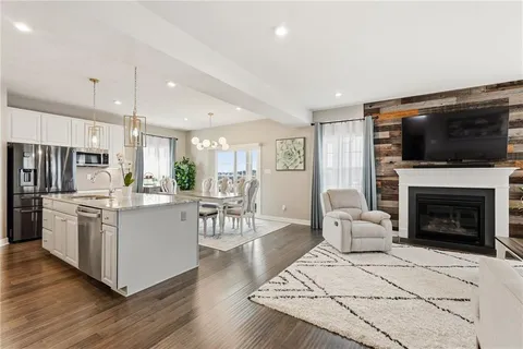 $525,000 | 153 Saddle Ridge Drive, Oakdale, PA 15071