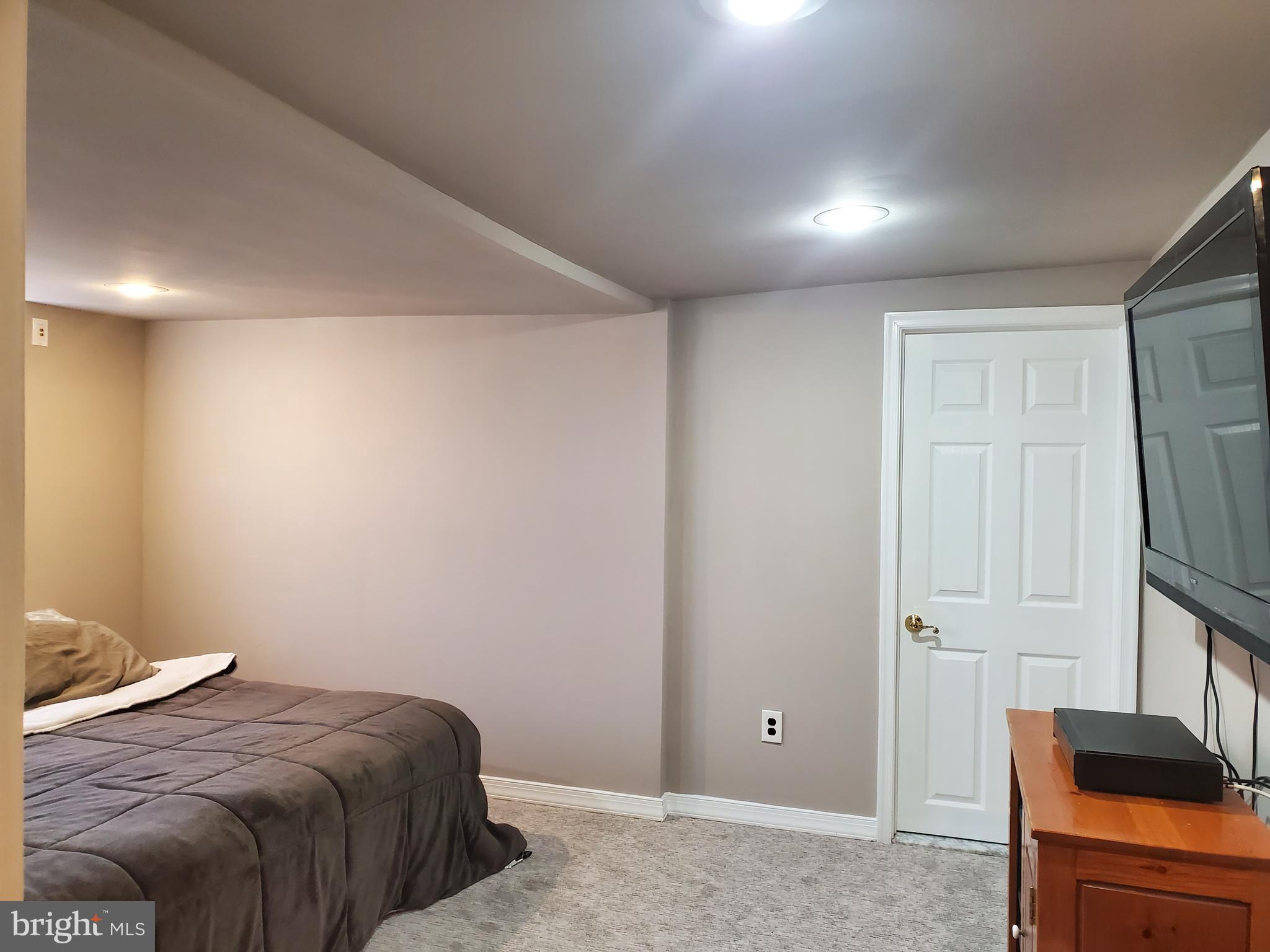 300 Ballymore Road Springfield, PA 19064 - Photo 14 of 51