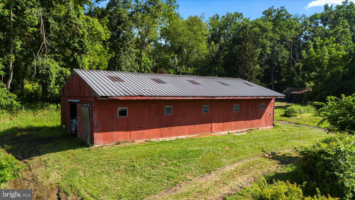 270 Rocksville Road Southampton, PA 18966 - Photo 9 of 15 a view of an house with backyard space and garden