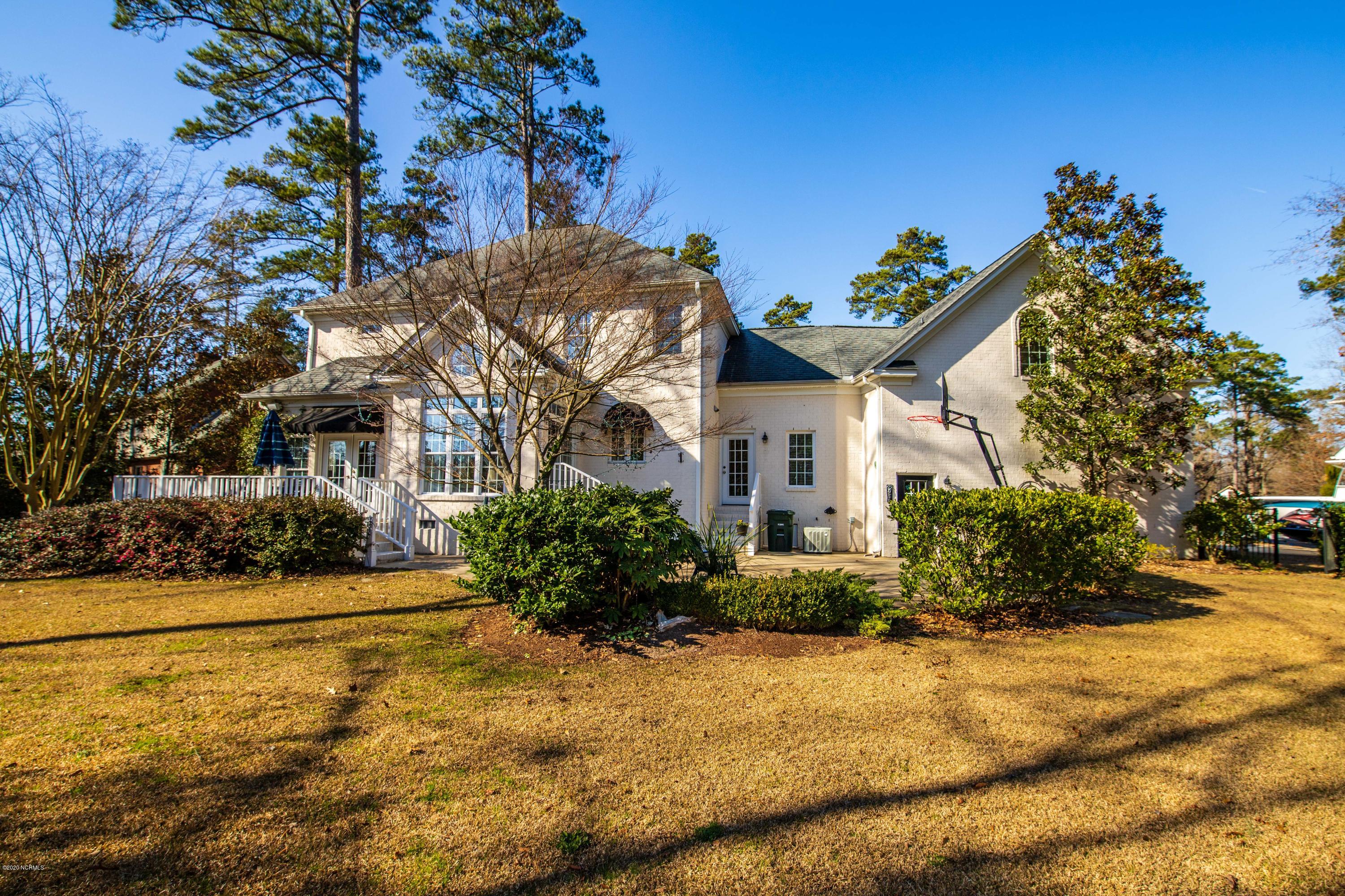 519 Kent Road Greenville, NC 27858 - Photo 6 of 50 519 Kent Rd-6