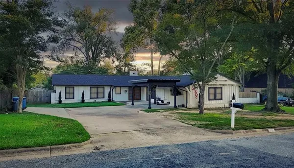 a backyard of a house