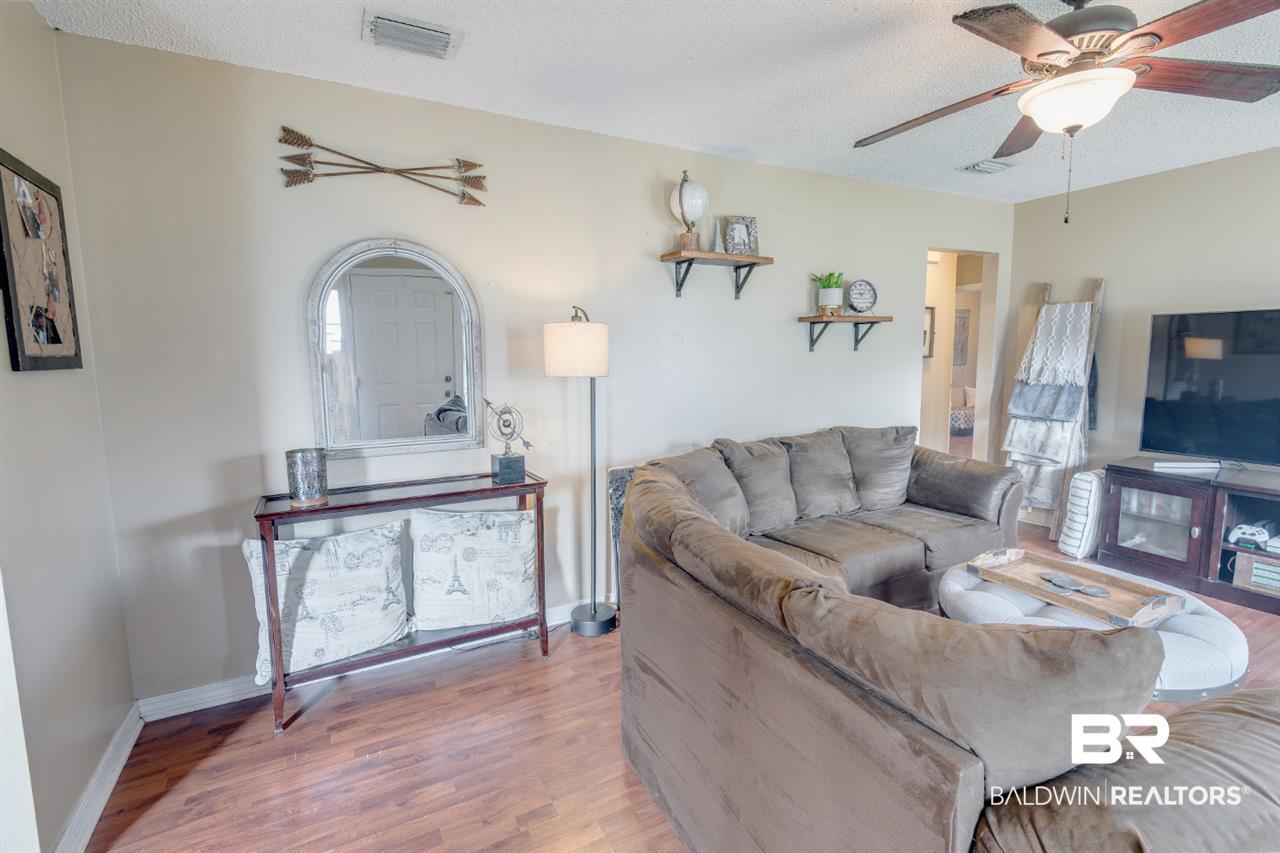 7522 Willard Drive West Theodore, AL 36582 - Photo 6 of 19