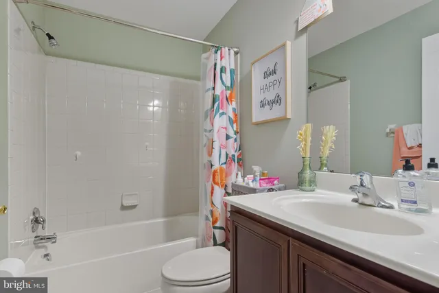 $440,000 | 16 Granite Lane, Unit 8, Chester Springs, PA 19425