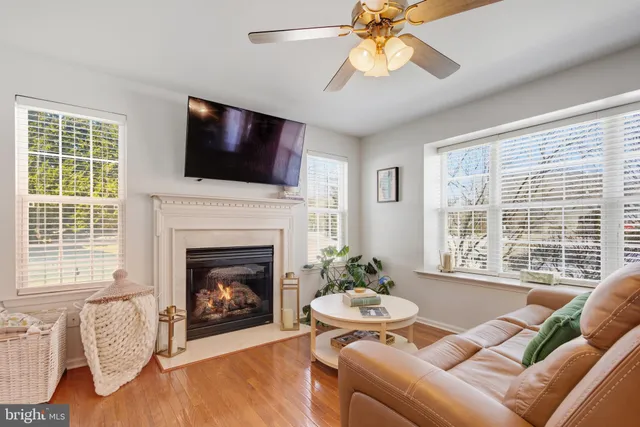 $440,000 | 16 Granite Lane, Unit 8, Chester Springs, PA 19425