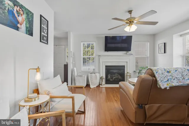 $440,000 | 16 Granite Lane, Unit 8, Chester Springs, PA 19425