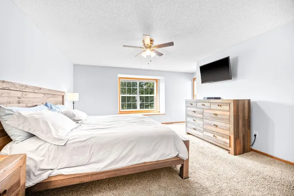 $265,000 | 954 Conner Street, Chaska, MN 55318