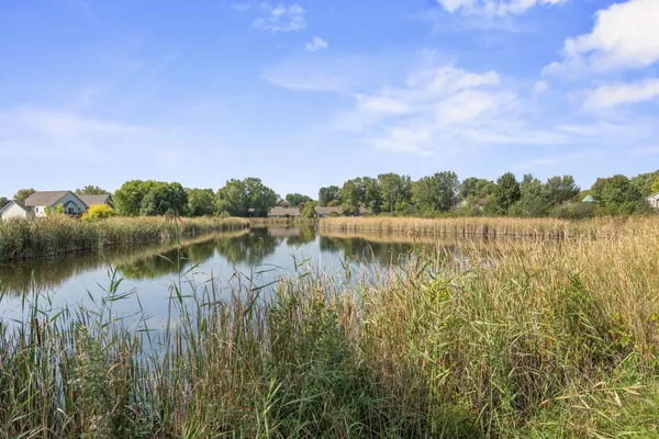 $265,000 | 954 Conner Street, Chaska, MN 55318