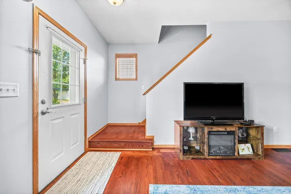 $265,000 | 954 Conner Street, Chaska, MN 55318