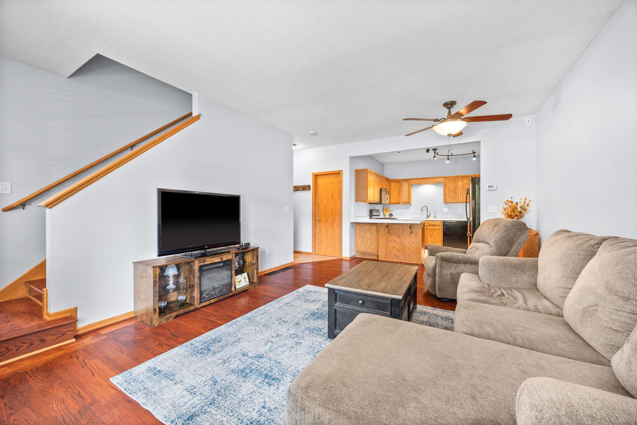 954 Conner Street Chaska, MN 55318 - Photo 6 of 21