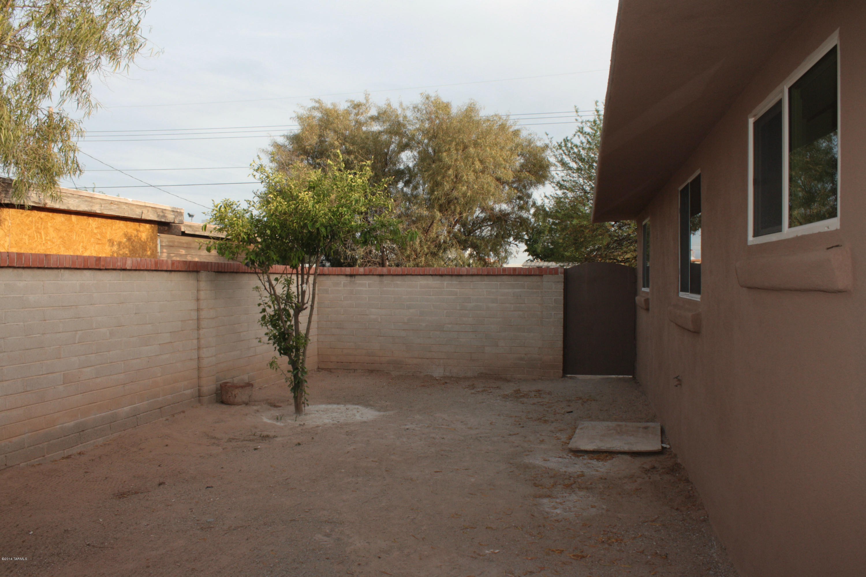 126 East Elvado Road Tucson, AZ 85756 - Photo 17 of 23 Gallery Image 17