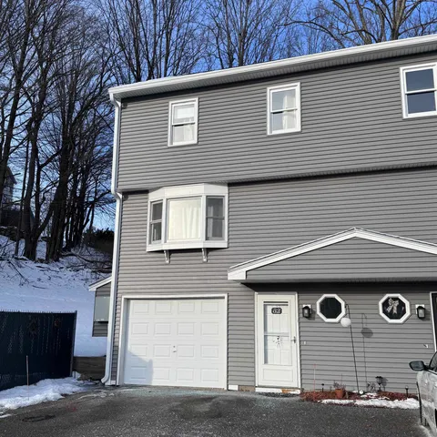 $2,500 | 32 Birchwood Drive, Milford, NH 03055