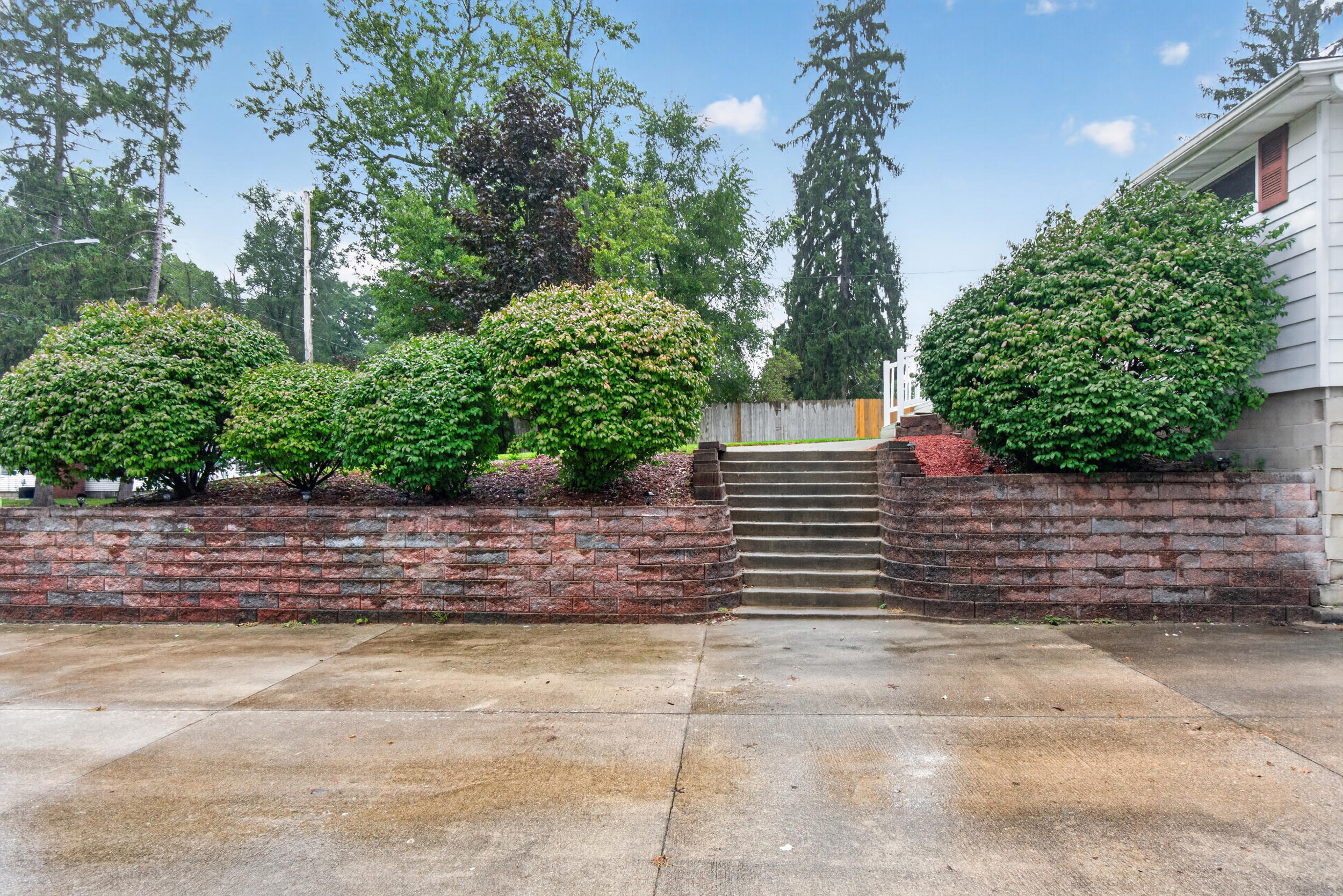 2921 Overhill Road Jackson, MI 49203 - Photo 7 of 56 6